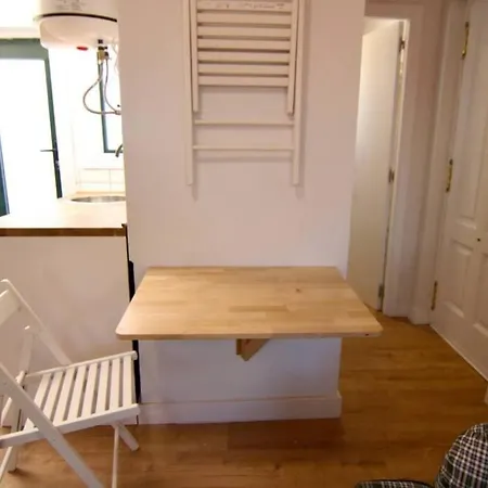 Estudio Renovado En El Centro Historico *