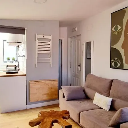 Estudio Renovado En El Centro Historico Lägenhet