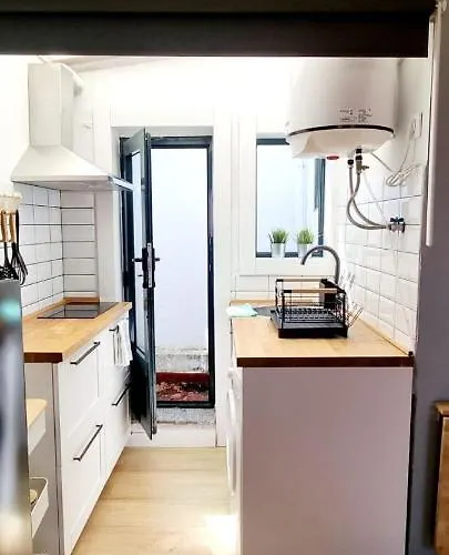 Estudio Renovado En El Centro Historico * Vigo